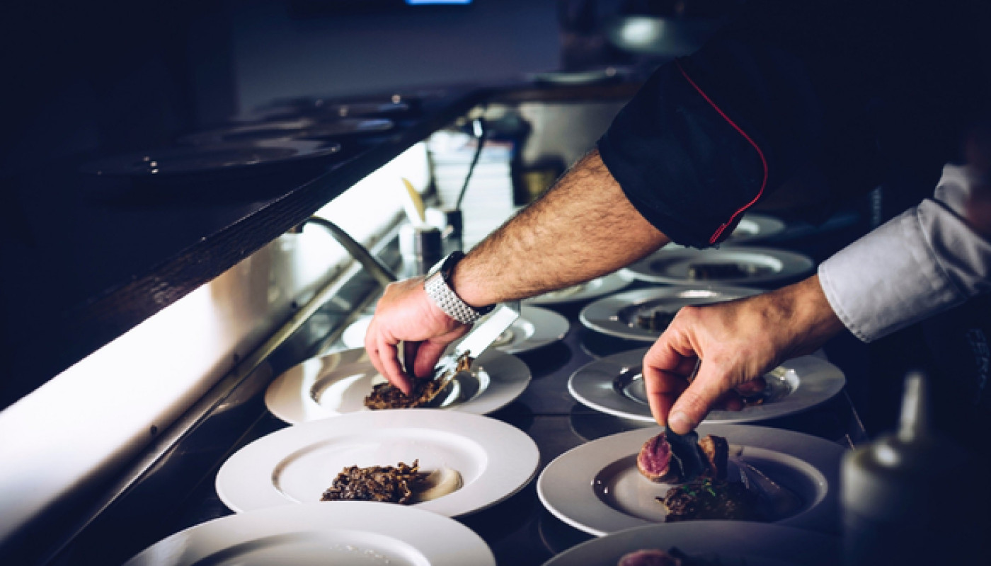 Cours de cuisine dans le Var : David Millet vous propose une expérience sur-mesure unique !